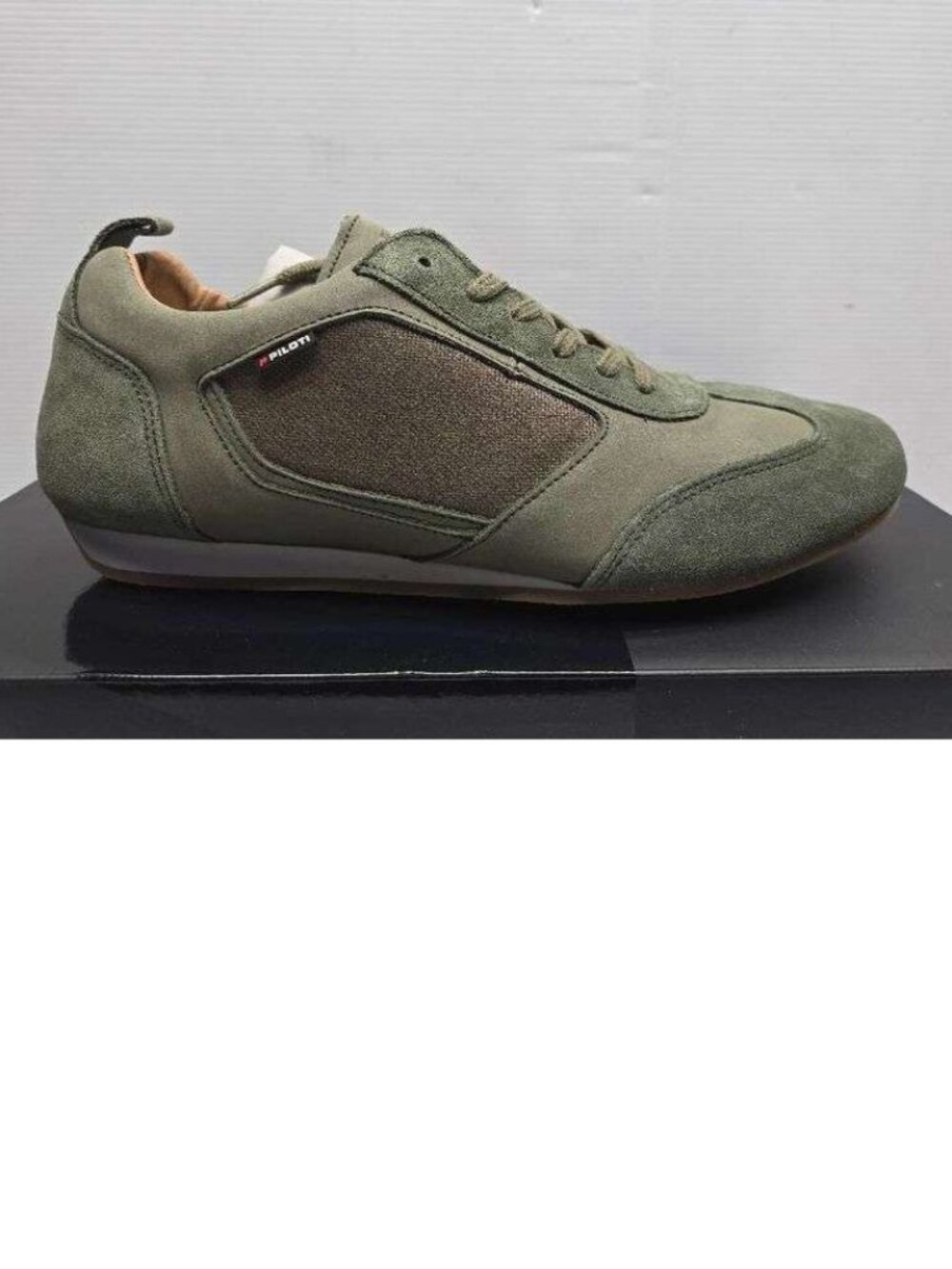 NEW Men's Piloti Endurance Le Mans Green Suede Driving Shoes Size 9.5